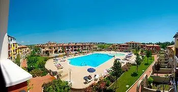 **** Ξενοδοχείο με διαμερίσματα Villaggio Sant'Andrea Καόρλε Ιταλία