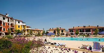 **** Ξενοδοχείο με διαμερίσματα Villaggio Sant'Andrea Καόρλε Ιταλία
