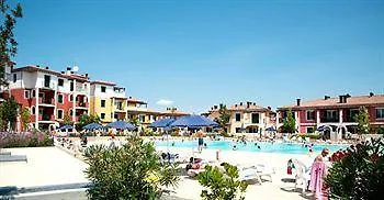 Villaggio Sant'Andrea Καόρλε