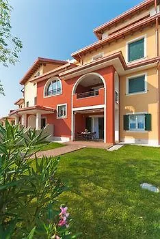 Ξενοδοχείο με διαμερίσματα Villaggio Sant'Andrea Καόρλε